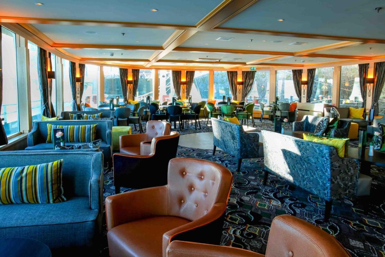 Select Ms Serenade 1 - Hotel Düsseldorf