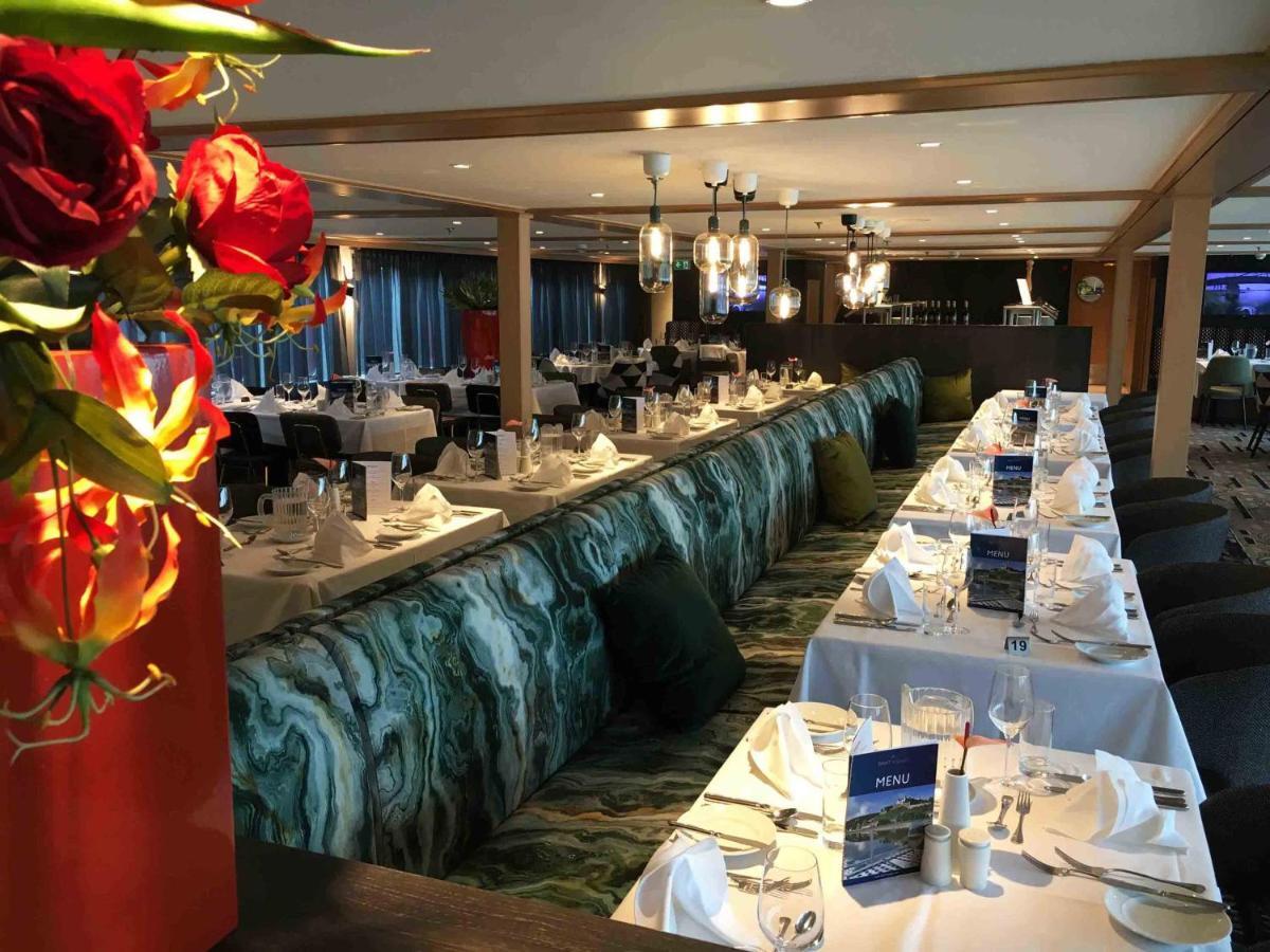 Select Ms Serenade 1 - Düsseldorf