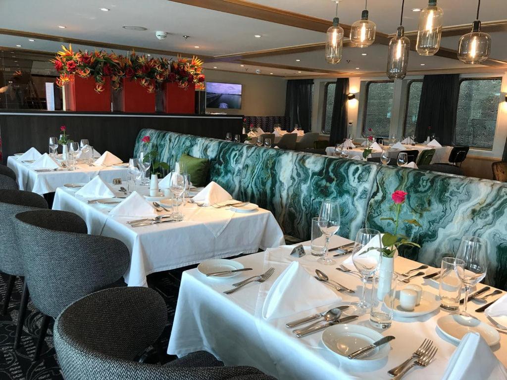 Select Ms Serenade 1 - 5*